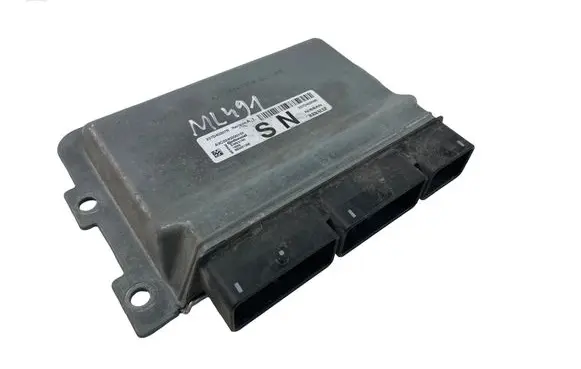 Renault Zoe Engine control unit/module 237D40308R A3C0240300101