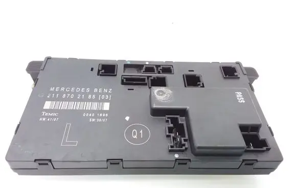 Mercedes-Benz E W211 Door control unit/module 2118702185 7769153