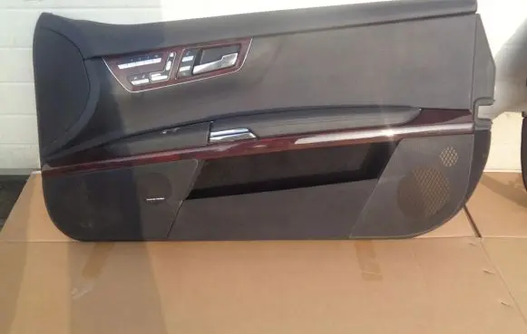 Mercedes-Benz CL C216 Front door card panel trim