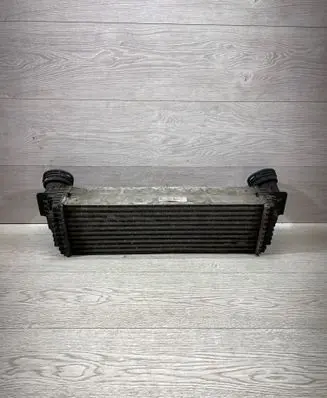 BMW X5 E70 Intercooler radiator 7533475
