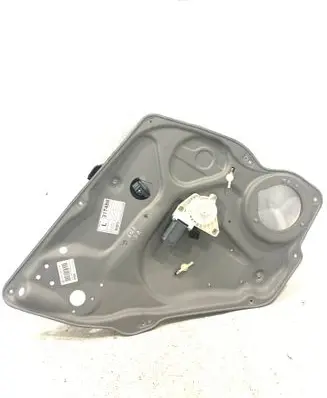 Mercedes-Benz B W245 Rear door window regulator with motor A1697301579 985008107 301006