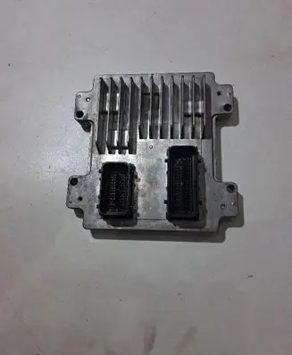Opel Meriva B Engine control unit/module ECU 12639891