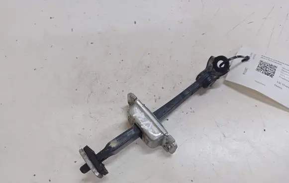 Hyundai Santa Fe Front door check strap stopper