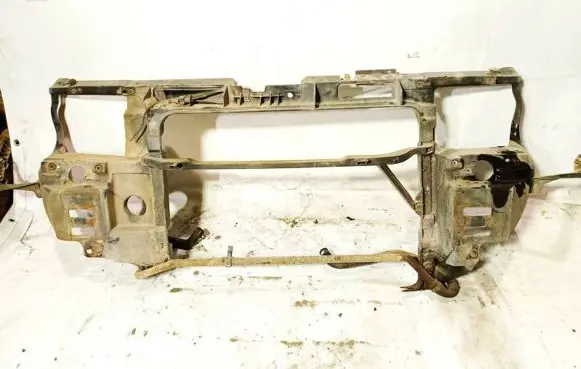 Seat Alhambra (Mk1) Radiator support slam panel
