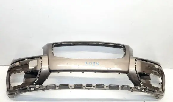 Volvo XC70 Front bumper 30678678