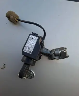 Nissan Terrano Ignition lock 9108 5WK48691