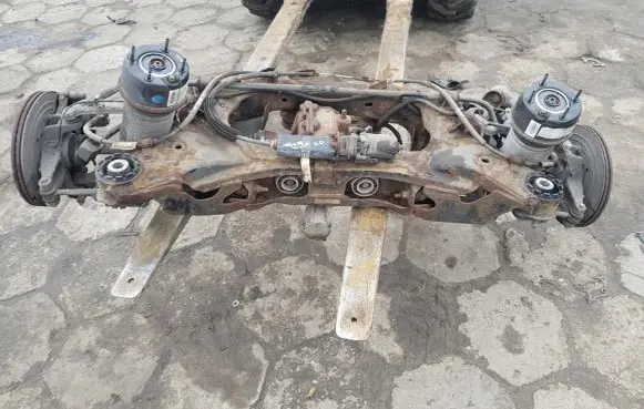 Jaguar XJ X351 Rear axle beam with reductor 
