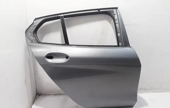 BMW 1 F40 Rear door 8737064