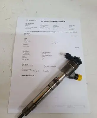 Opel Zafira C Fuel injector 0445110713 2445866