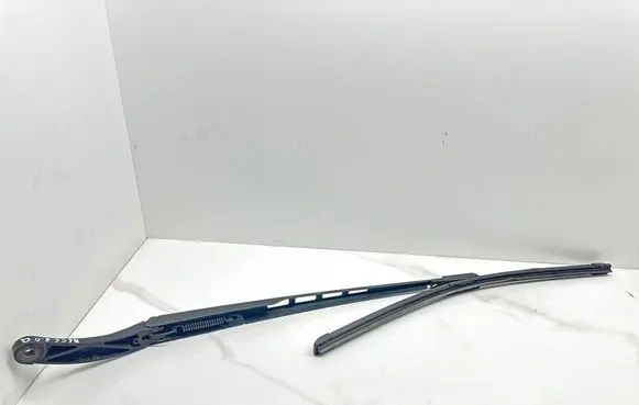 Audi A6 Allroad C6 Front wiper blade arm 4F1955410