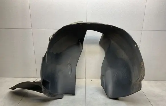 Volkswagen Tiguan Front wheel arch liner splash guards 5N0805911A