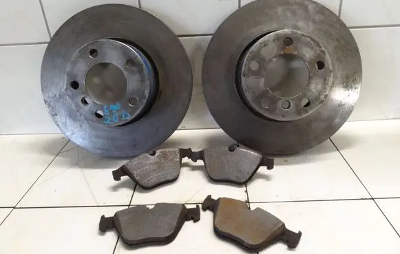 BMW 3 E90 E91 Front brake disc