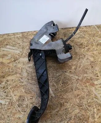 Clutch pedal