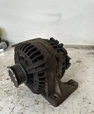 Volvo XC90 Generator/alternator 0124625001