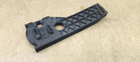 Mercedes-Benz A W176 Radiator mount bracket A2465040440