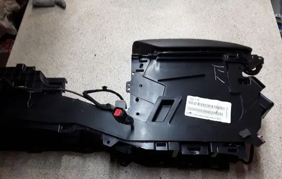 Ford Fusion II Center console DS7T14D202DC DS73F045A06AH1FAR DG9T14B560AD