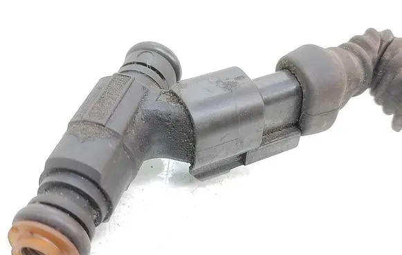 Mini One - Cooper R50 - 53 Fuel injector 0280155991 04891192aa