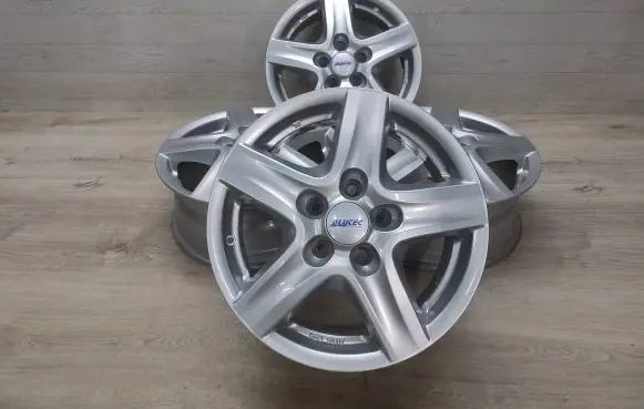 R16 alloy rim