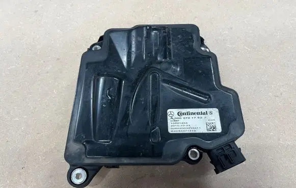 Mercedes-Benz S W221 Gear selector A0002701752 10521464 20101023