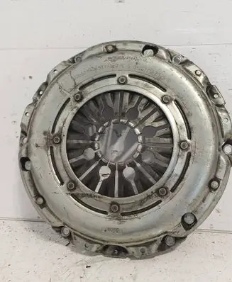 Volkswagen PASSAT B6 Pressure plate 702660