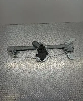 Toyota Aygo AB10 Front door window regulator with motor 400843C