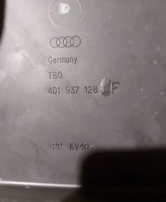 Audi A8 S8 D2 4D Other engine bay part 4D1937128