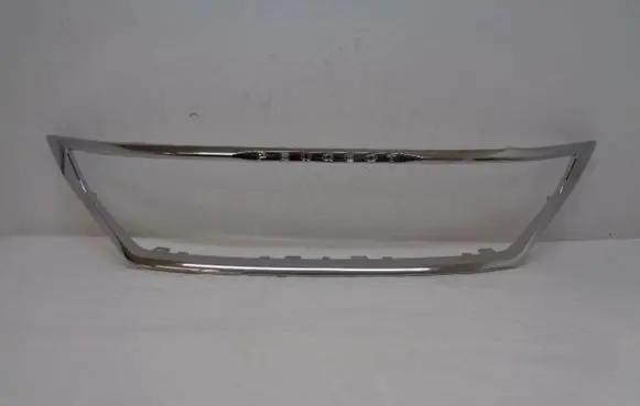 Peugeot 5008 II Front bumper upper radiator grill 9811016980