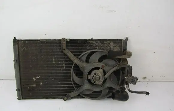 Audi A3 S3 8L Coolant radiator 
