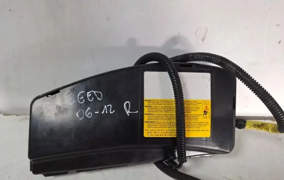 KIA Ceed Seat airbag