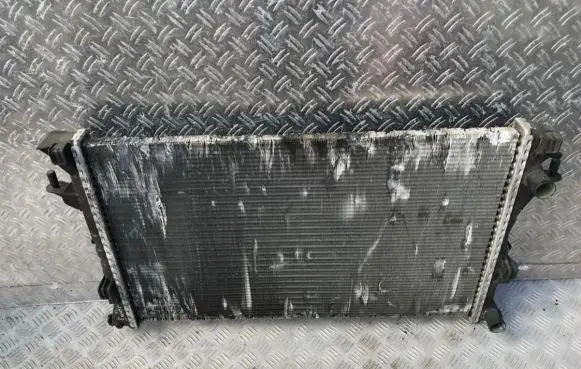 Renault Laguna II Coolant radiator