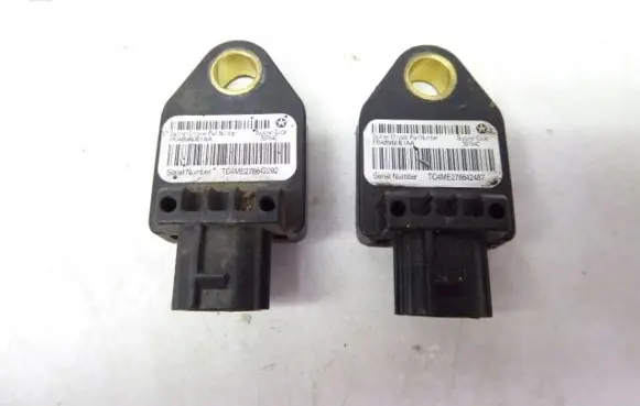 Dodge Caliber Airbag deployment crash/impact sensor 04896065AB
