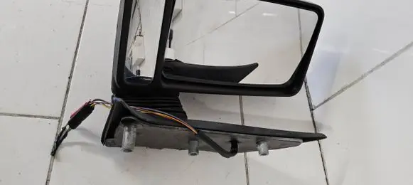 Iveco Daily 3rd gen Front door electric wing mirror E30156268 E30256268