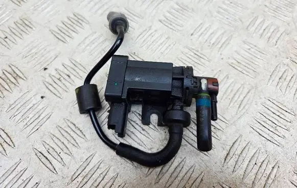 Citroen C4 Cactus Turbo solenoid valve 9807396180