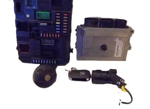 Peugeot 208 I Engine ECU kit and lock set 9678355980
