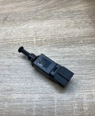 Volkswagen Transporter - Caravelle T4 Brake pedal sensor switch 1H0927189D