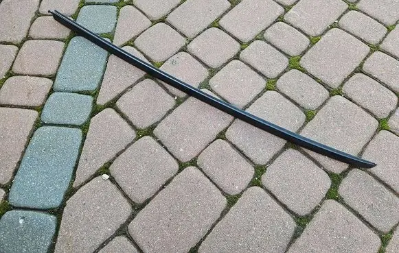Toyota Camry VIII XV70 Windshield trim OPELCZESCI.com-D76