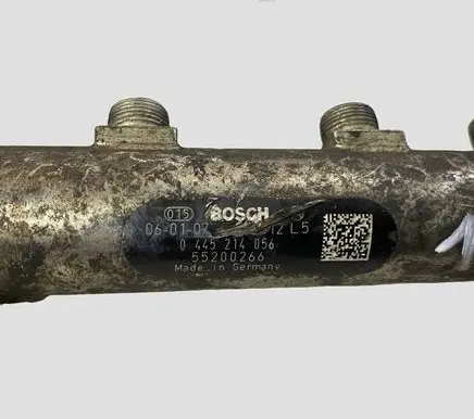 Opel Zafira B Fuel main line pipe 55200266 0281002507