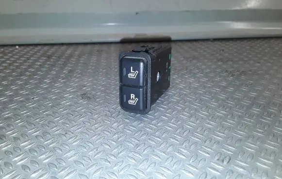 Honda CR-V Seat heating switch 