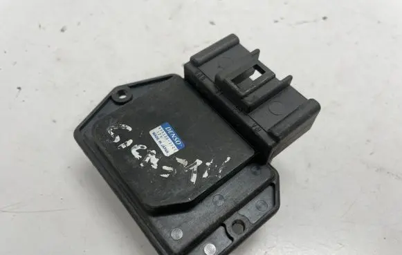 Toyota Avensis T270 Heater blower fan relay 4993002121