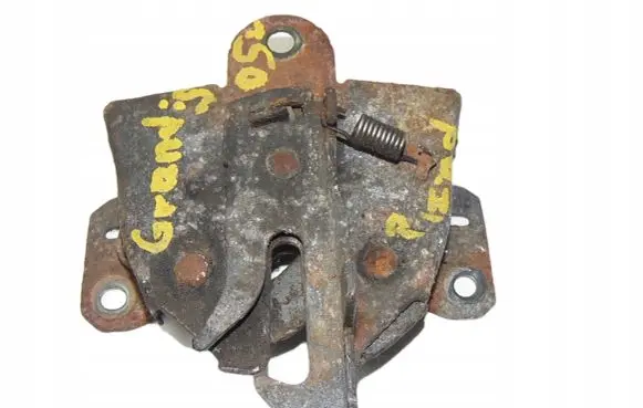 Mitsubishi Grandis Engine bonnet/hood lock/catch