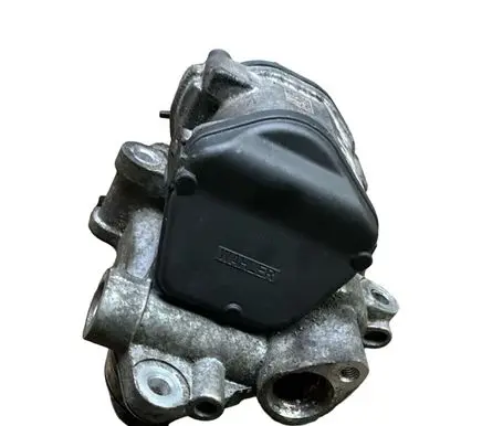 Audi A4 S4 B8 8K EGR valve 04L131501 023636
