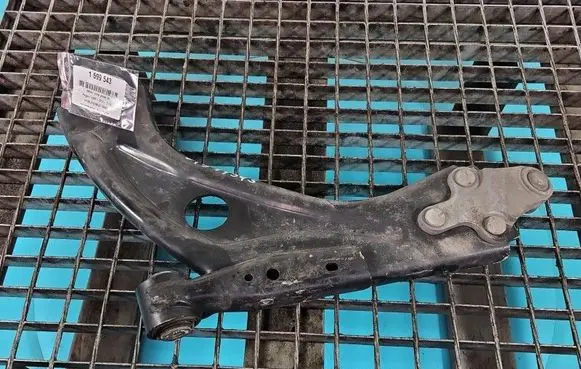 Peugeot 5008 II Front control arm IMPRK1599543