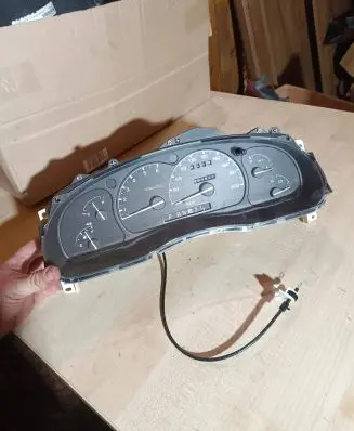 Ford Explorer Speedometer (instrument cluster) F57F10894B