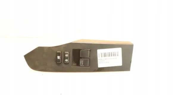 Toyota Auris E180 Electric window control switch
