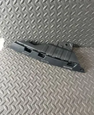 Mercedes-Benz GLA H247 Front bumper mounting bracket A2478859203