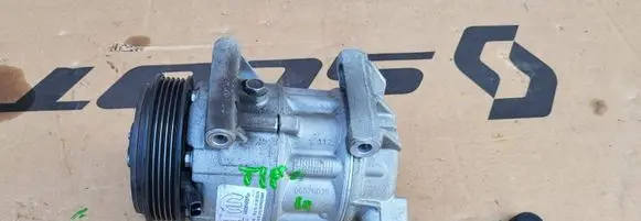 Fiat Tipo Air conditioning (A/C) compressor (pump) 85096200536C 52026879 01141565