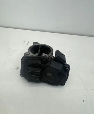 BMW 5 F10 F11 Throttle valve 7810752 10378517