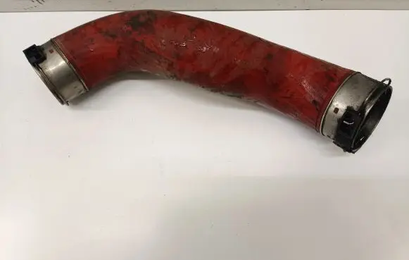 Mercedes-Benz E W212 Intercooler hose/pipe