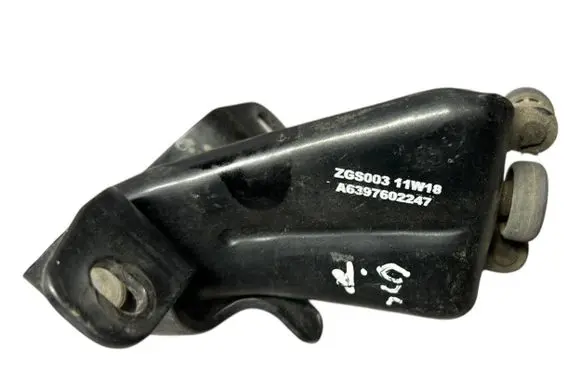 Mercedes-Benz Vito Viano W639 Sliding door middle roller runner A6397602247