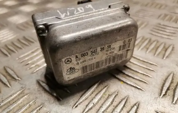 Mercedes-Benz CLK A209 C209 Yaw turn rate sensor 0025423918